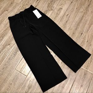 Lululemon On The Fly Wide Leg Pants